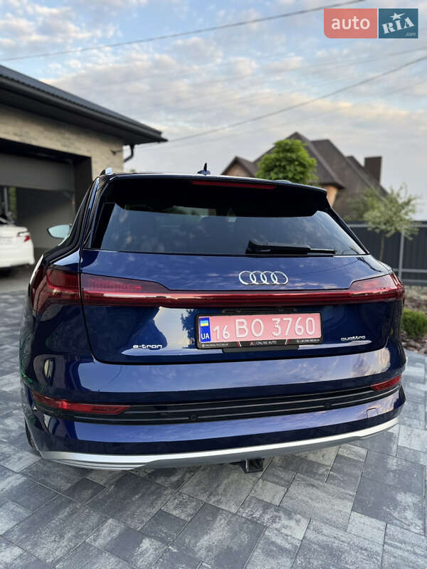 Внедорожник / Кроссовер Audi e-tron 2020 в Тернополе