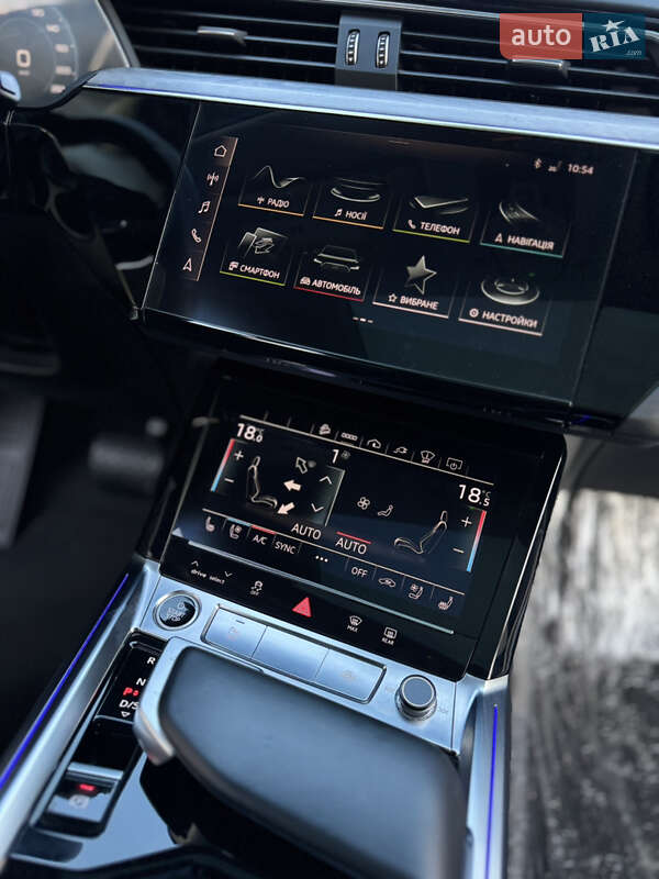 Внедорожник / Кроссовер Audi e-tron 2020 в Тернополе