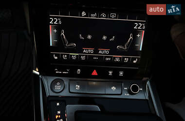 Внедорожник / Кроссовер Audi e-tron 2019 в 
