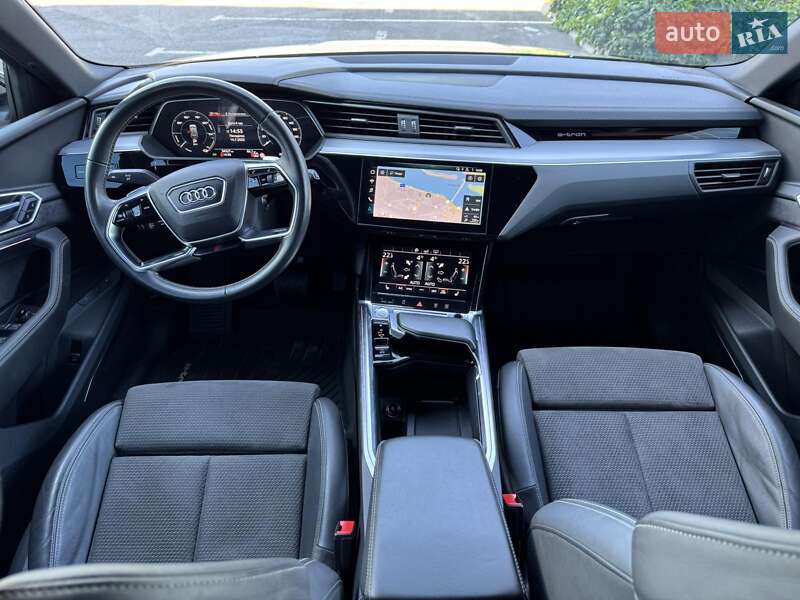 Позашляховик / Кросовер Audi e-tron 2020 в Дніпрі фото 7 Позашляховик / Кросовер Audi e-tron 2020 в Дніпрі