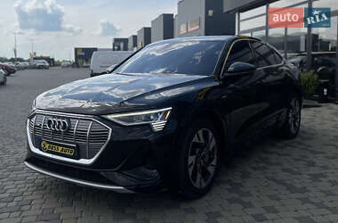 Позашляховик / Кросовер Audi e-tron 2020 в 