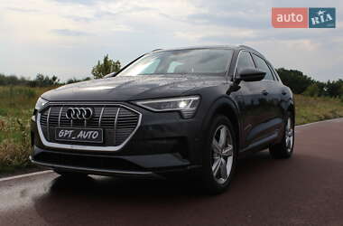 Внедорожник / Кроссовер Audi e-tron 2020 в 