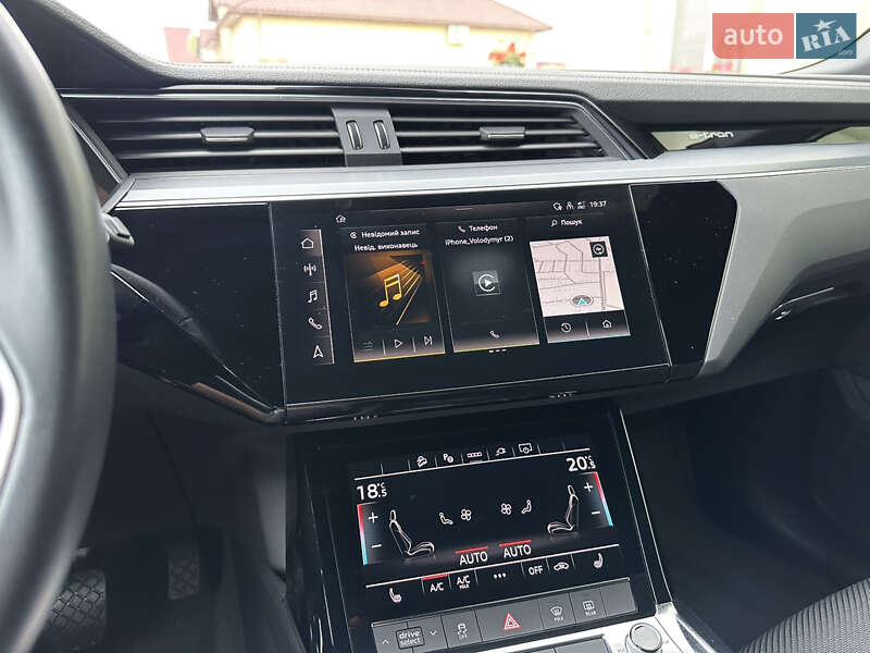 Внедорожник / Кроссовер Audi e-tron 2022 в Тернополе