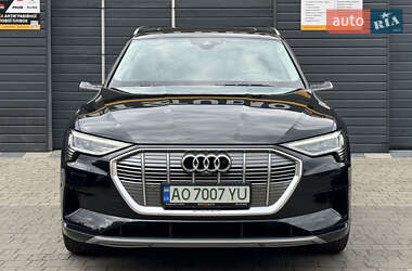 Внедорожник / Кроссовер Audi e-tron 2019 в 