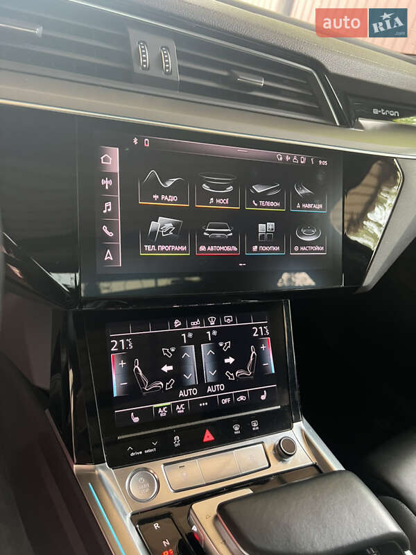 Внедорожник / Кроссовер Audi e-tron 2018 в Киеве фото 48 Внедорожник / Кроссовер Audi e-tron 2018 в Киеве