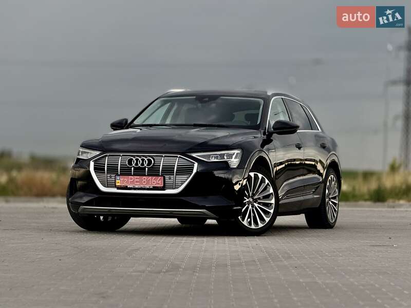 Audi e-tron 2019