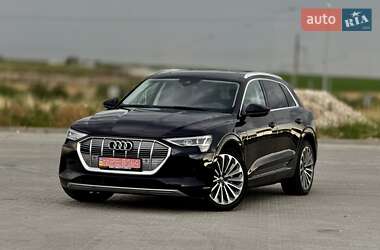 Внедорожник / Кроссовер Audi e-tron 2019 в 