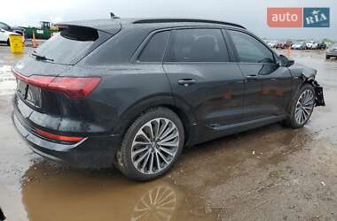 Внедорожник / Кроссовер Audi e-tron 2019 в 