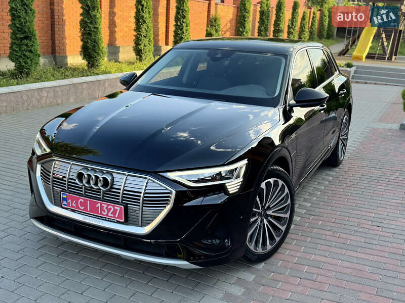 Позашляховик / Кросовер Audi e-tron 2023 в Хмельницькому