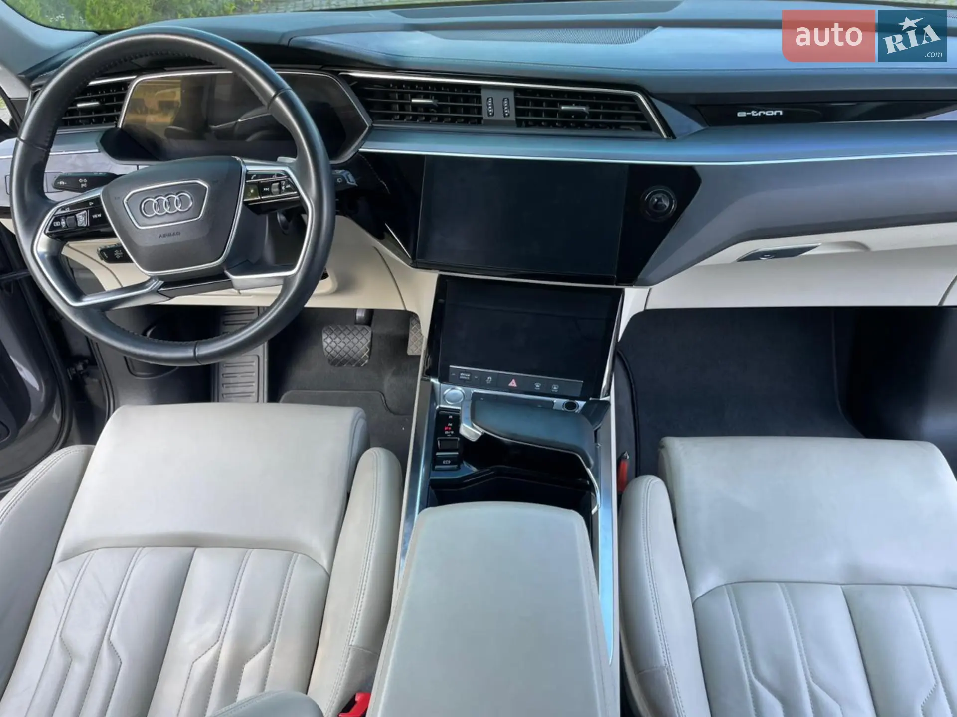 2019 Audi e-tron - мініатюра 10