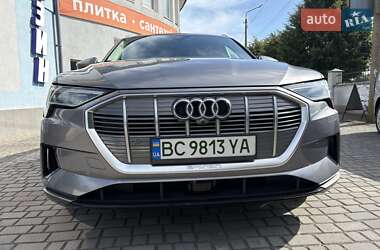 Внедорожник / Кроссовер Audi e-tron 2019 в 