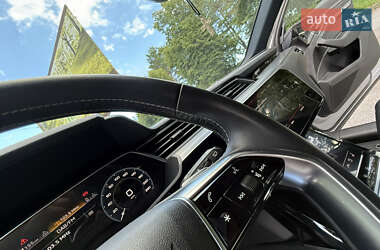 Внедорожник / Кроссовер Audi e-tron 2020 в 