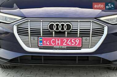 Внедорожник / Кроссовер Audi e-tron 2020 в 
