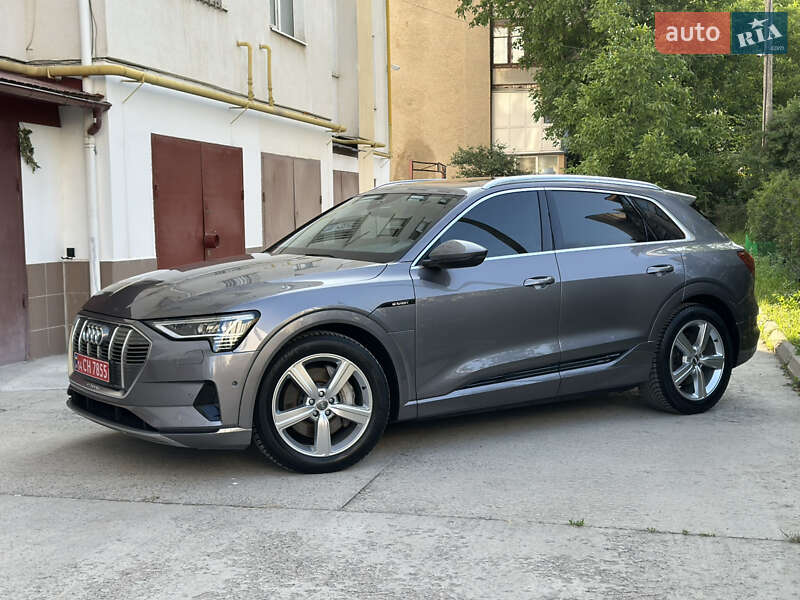 Внедорожник / Кроссовер Audi e-tron 2019 в Ивано-Франковске