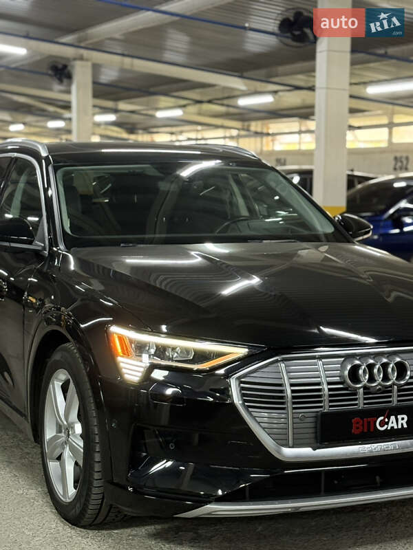Позашляховик / Кросовер Audi e-tron 2019 в Одесі