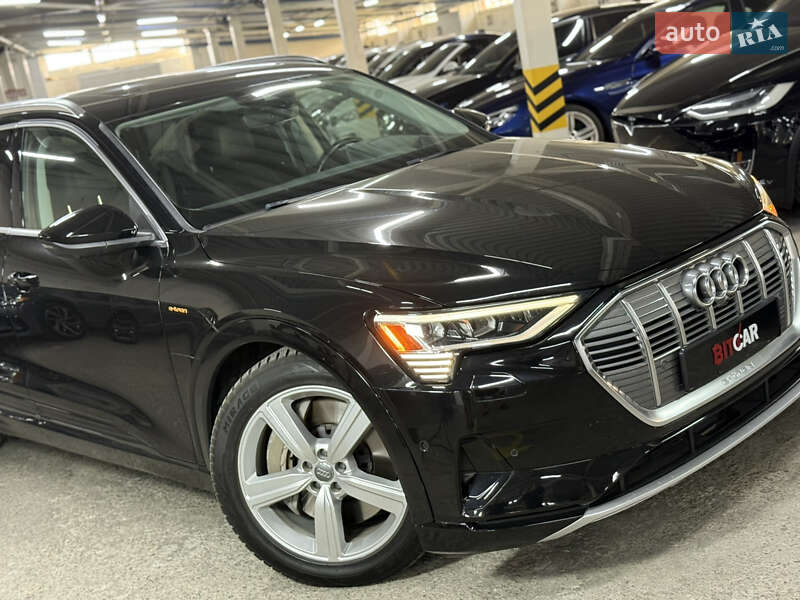 Позашляховик / Кросовер Audi e-tron 2019 в Одесі
