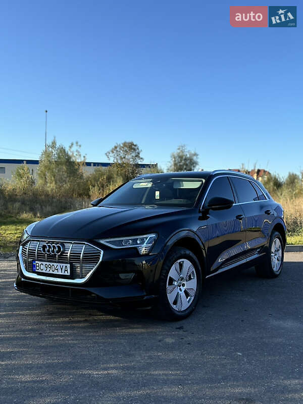 Audi e-tron 2019