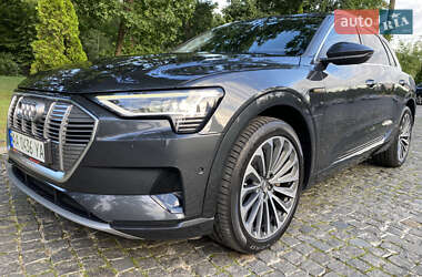 Позашляховик / Кросовер Audi e-tron 2019 в Києві