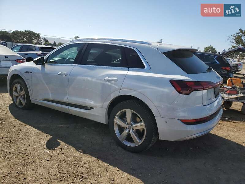 Внедорожник / Кроссовер Audi e-tron 2019 в Кропивницком