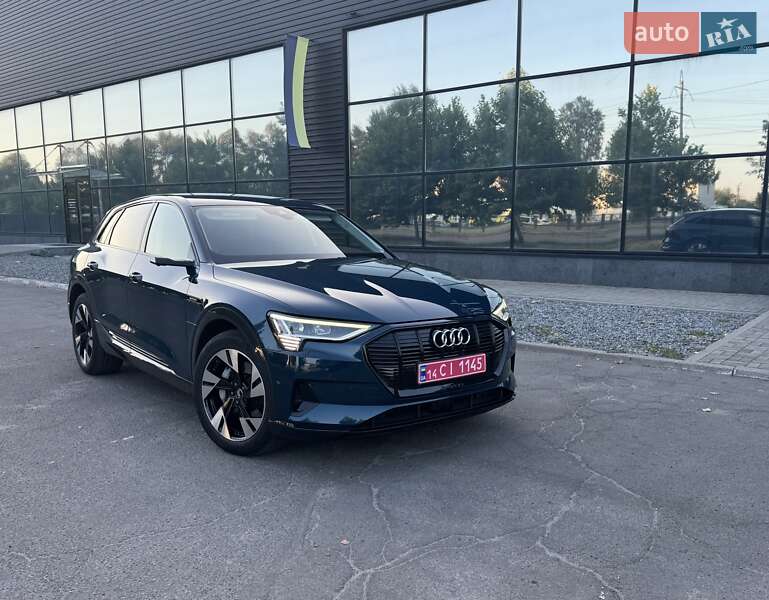 Внедорожник / Кроссовер Audi e-tron 2020 в Днепре