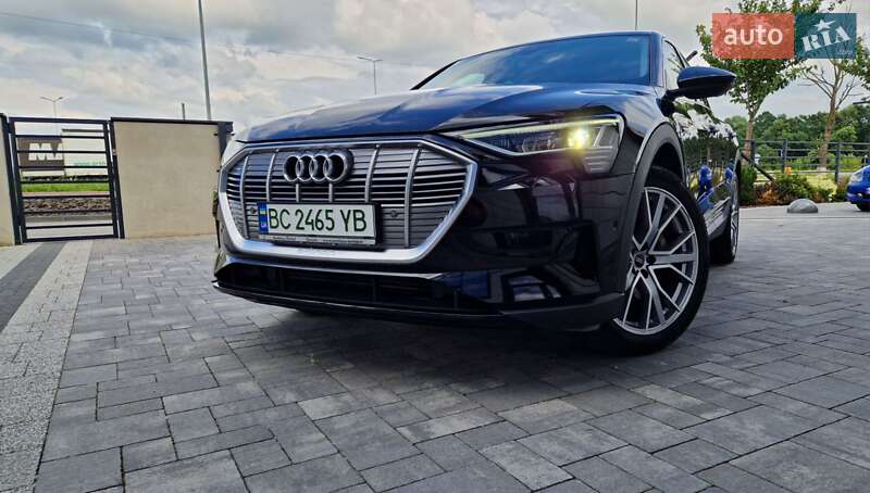 Позашляховик / Кросовер Audi e-tron 2020 в Луцьку