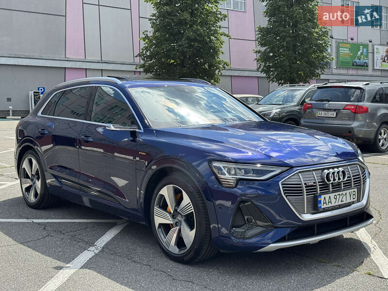 Позашляховик / Кросовер Audi e-tron 2020 в Києві