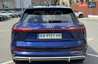 Внедорожник / Кроссовер Audi e-tron 2020 в 