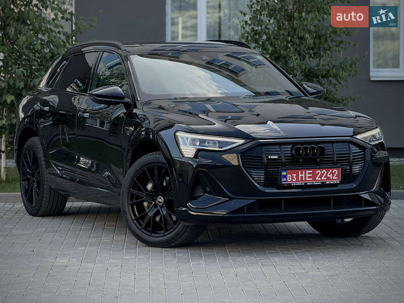 Audi e-tron 2022