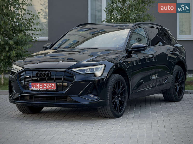 Внедорожник / Кроссовер Audi e-tron 2022 в Луцке