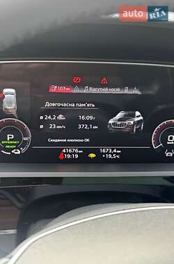 Внедорожник / Кроссовер Audi e-tron 2021 в 