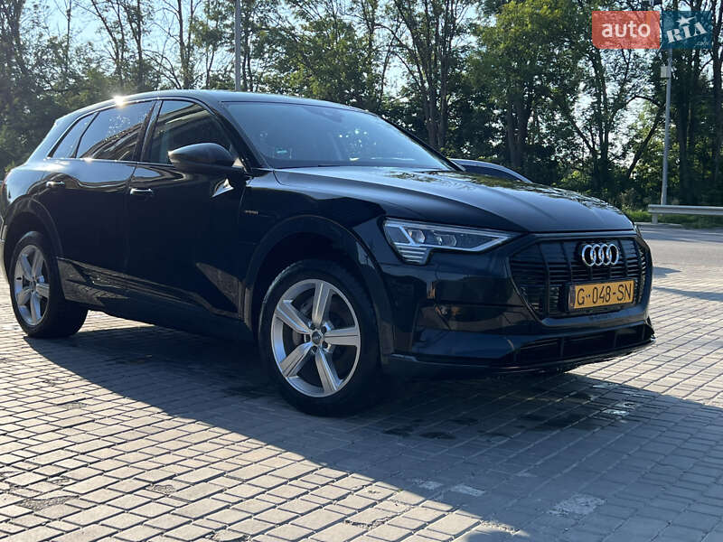 Внедорожник / Кроссовер Audi e-tron 2019 в Виннице