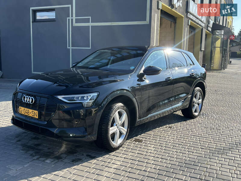 Внедорожник / Кроссовер Audi e-tron 2019 в Виннице