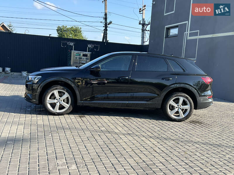 Внедорожник / Кроссовер Audi e-tron 2019 в Виннице