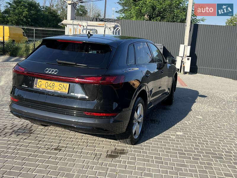 Внедорожник / Кроссовер Audi e-tron 2019 в Виннице