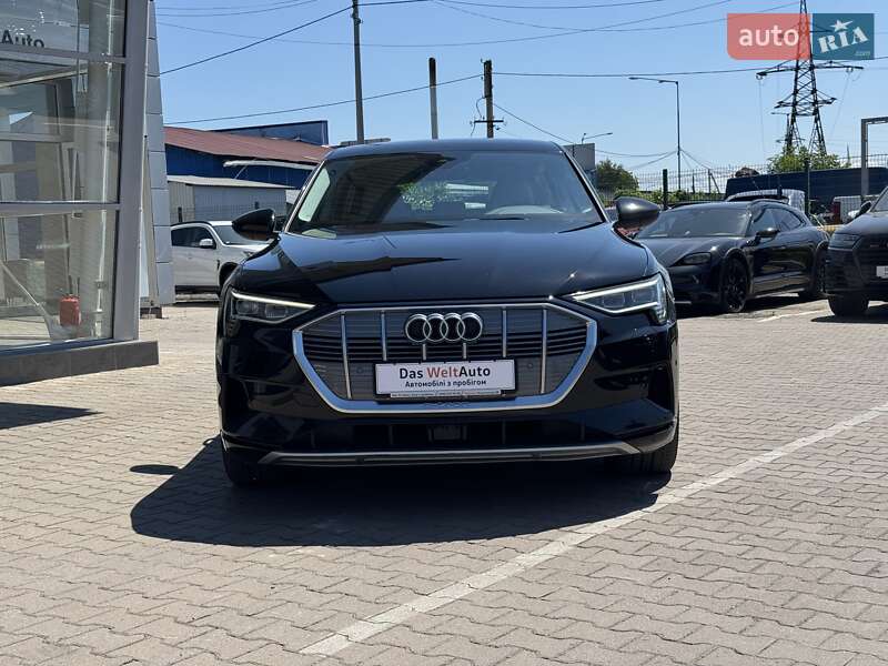 Audi e-tron 2019