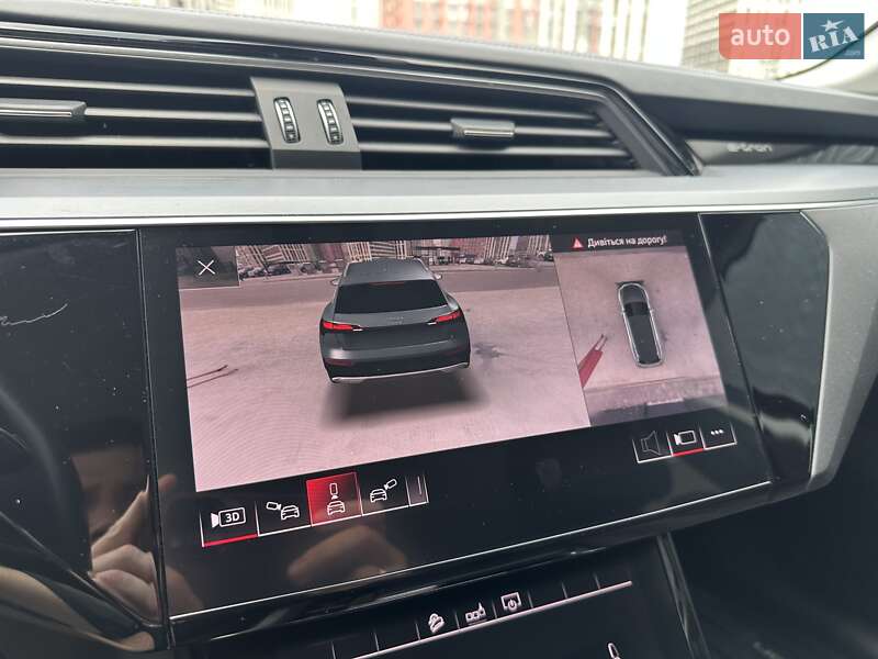 Внедорожник / Кроссовер Audi e-tron 2019 в Киеве
