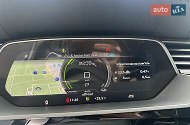 Внедорожник / Кроссовер Audi e-tron 2019 в 