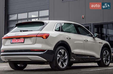 Внедорожник / Кроссовер Audi e-tron 2021 в Шептицькому
