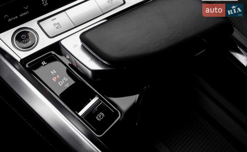 Позашляховик / Кросовер Audi e-tron 2021 в Шептицькому