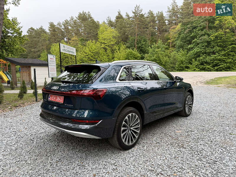 Внедорожник / Кроссовер Audi e-tron 2019 в Ровно