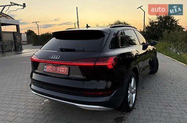 Внедорожник / Кроссовер Audi e-tron 2019 в 