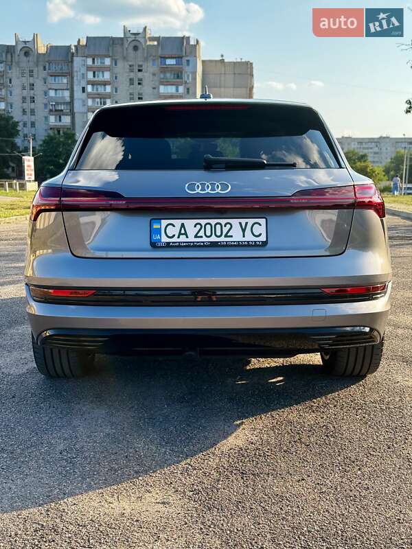 Внедорожник / Кроссовер Audi e-tron 2021 в Черкассах