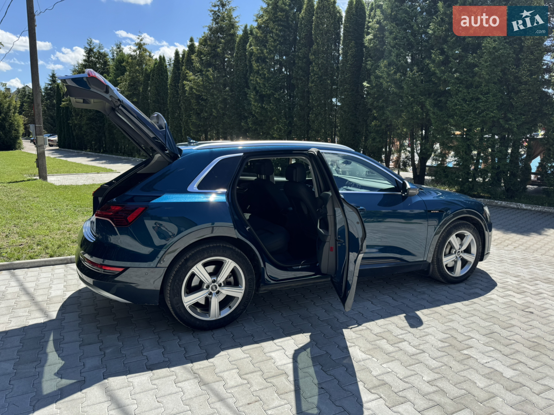 2021 Audi e-tron - мініатюра 9