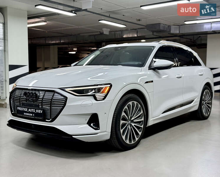 Внедорожник / Кроссовер Audi e-tron 2019 в Киеве