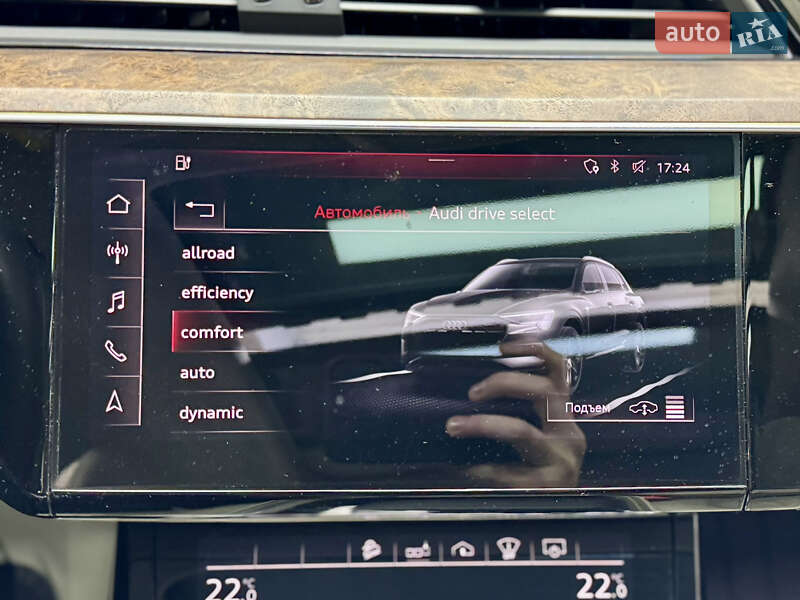 Внедорожник / Кроссовер Audi e-tron 2019 в Киеве
