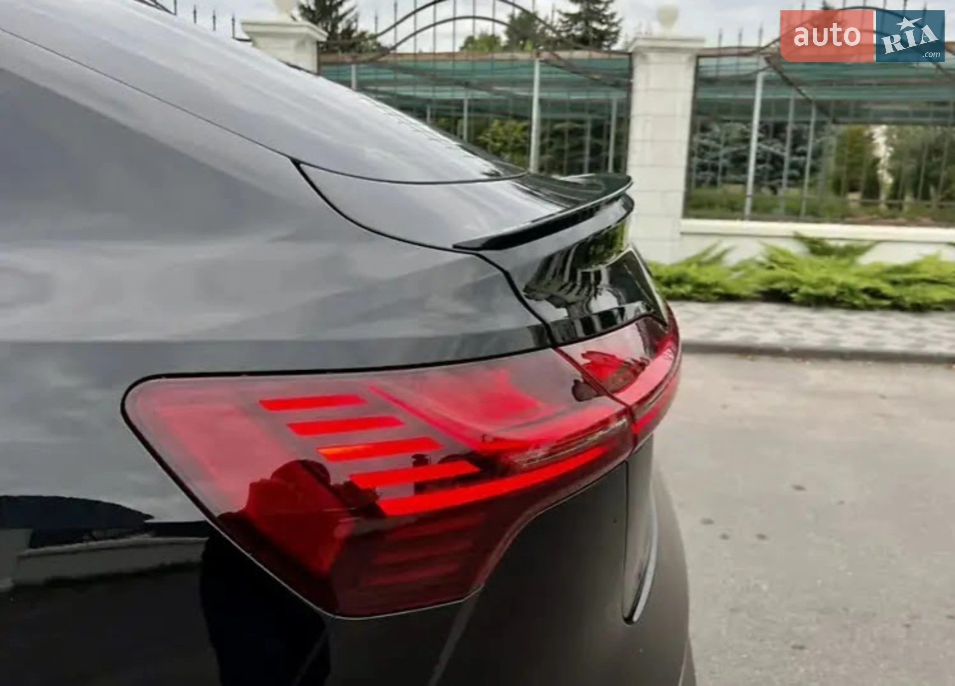 2020 Audi e-tron - мініатюра 17