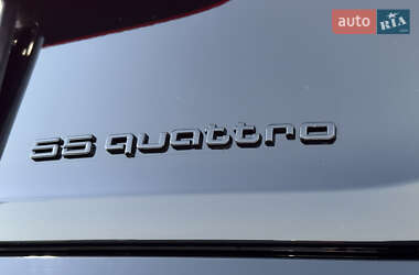 Позашляховик / Кросовер Audi e-tron 2023 в 