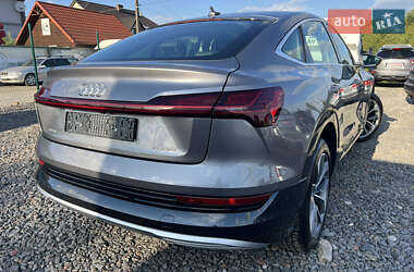 Внедорожник / Кроссовер Audi e-tron 2021 в 