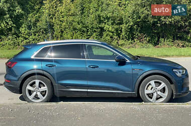 Внедорожник / Кроссовер Audi e-tron 2021 в Львове