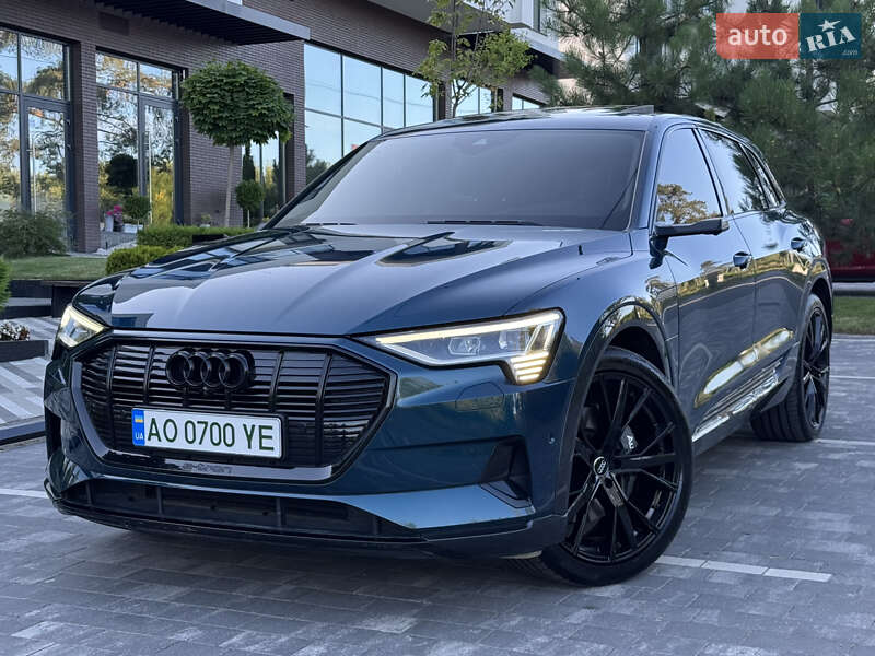 Audi e-tron 2019